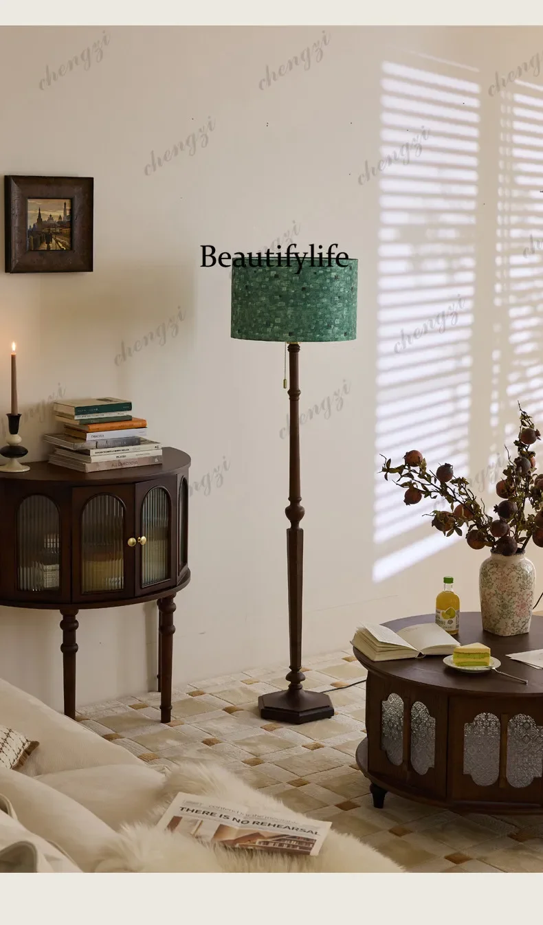 A178   Retro green floor lamp French medieval living room, Song-style aesthetics American high-end sense, desk lamp