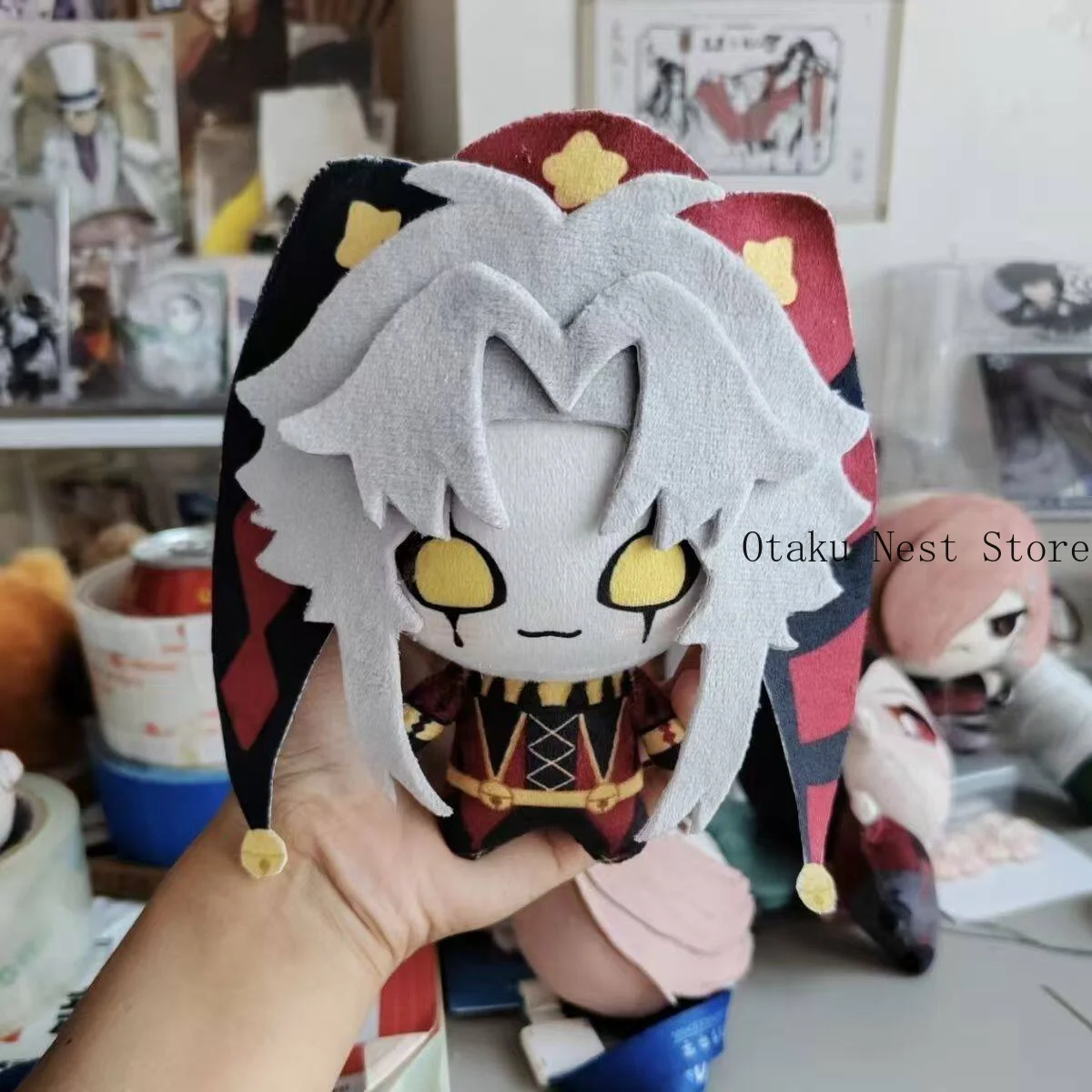 

Anime The Freak Circus Harlequin Pierrot Ticket Taker Jester Plush Doll Stuffed Toy Kawaii Pendant Friend Birthday Gift Cosplay