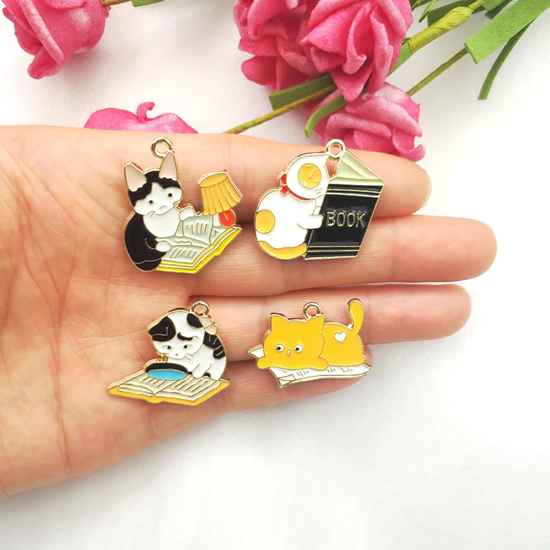 10PCS Cute Reading Cat Table Lamp Cat Enamel Enamel Jewelry Charm DIY Jewelry Making Earrings Necklace Pendant Accessories