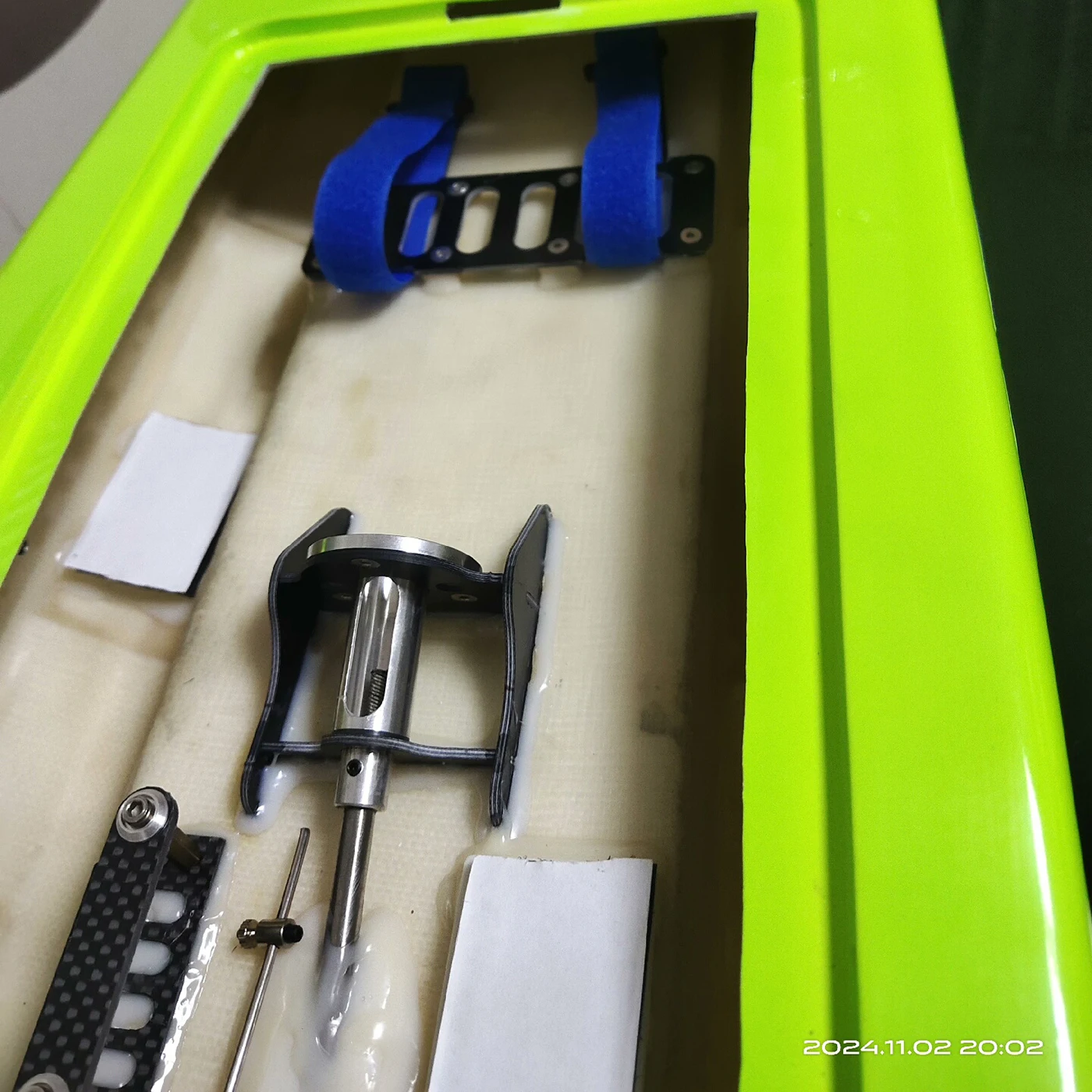 91,5 cm RC Boot Bürstenlosen Motor Frosch Prinz 113 Fernbedienung Schnellboot Fiberglas Material RC Boot Rumpf Erwachsene Spielzeug geschenk