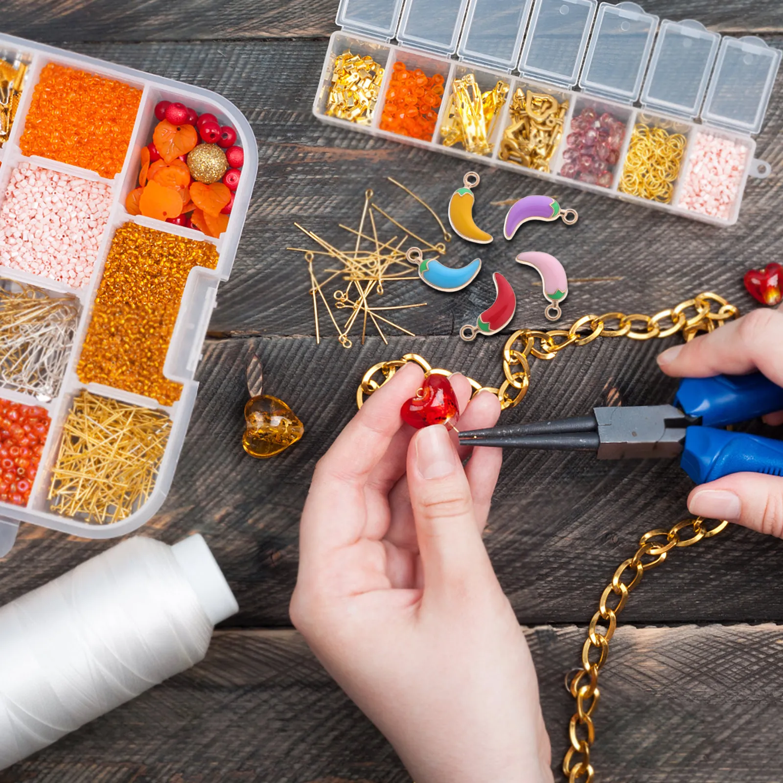20Pcs Mini Cartoon Chili Pepper Charms Red Drip Oil Pendants for Earrings Necklace Bag Jewelry Keychain Cartoon Pendants