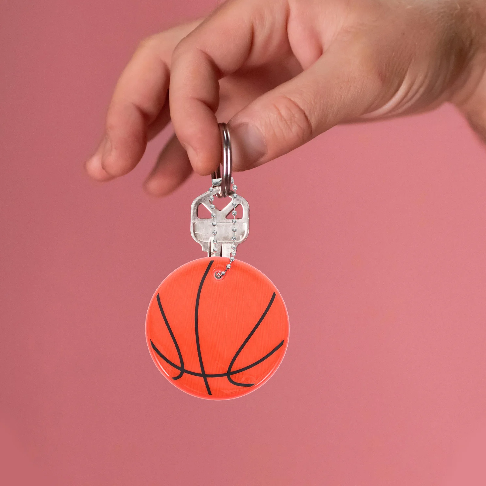 

11Pcs Basketball Reflective Pendant Portable 6Cm Basketball Keychain Backpack Bag Charm Fluorescent Safety Traffic Accessory