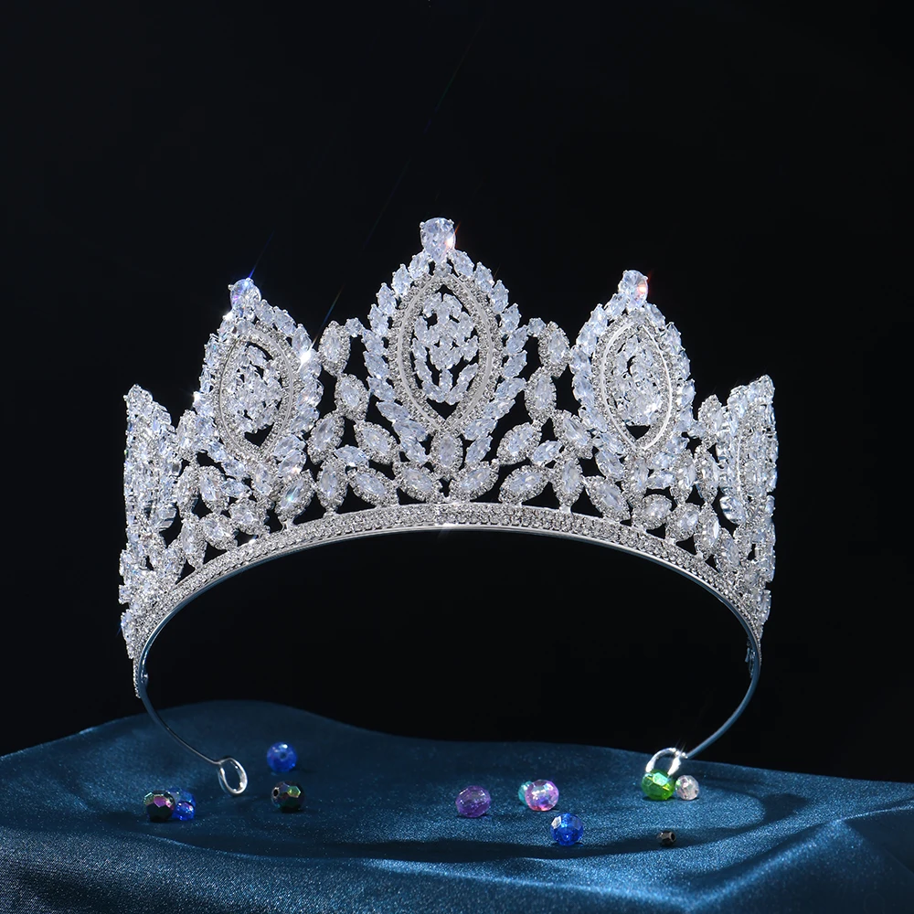 

Luxury Crystal Crowns For Wedding Bride Cubic Zrconia Princess Bridal Tiaras Crowns For Women Pageant Prom Hair Jewerly Diadem