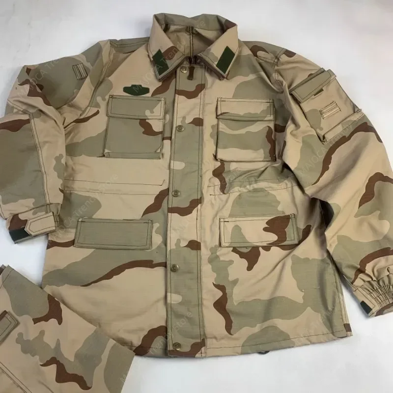Lente Herfst Woestijn Camouflage Uniform Jachtkleding 3-kleuren Desert Camo US Uniform Jas Broek