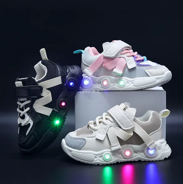 Child Fashion Sport Shoes Summer Luminous Fashion Breathable Kids Boys Net Shoes Girls LED Sneakers with Light Running Shoes