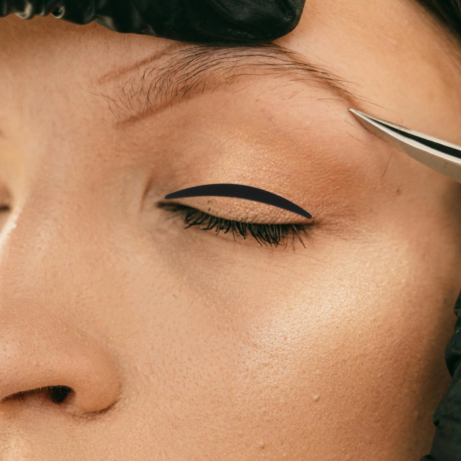 20 hojas de pegatinas de delineador de ojos de doble párpado negro, cinta adhesiva de papel sin manchas, cinta de maquillaje temporal para ojos grandes