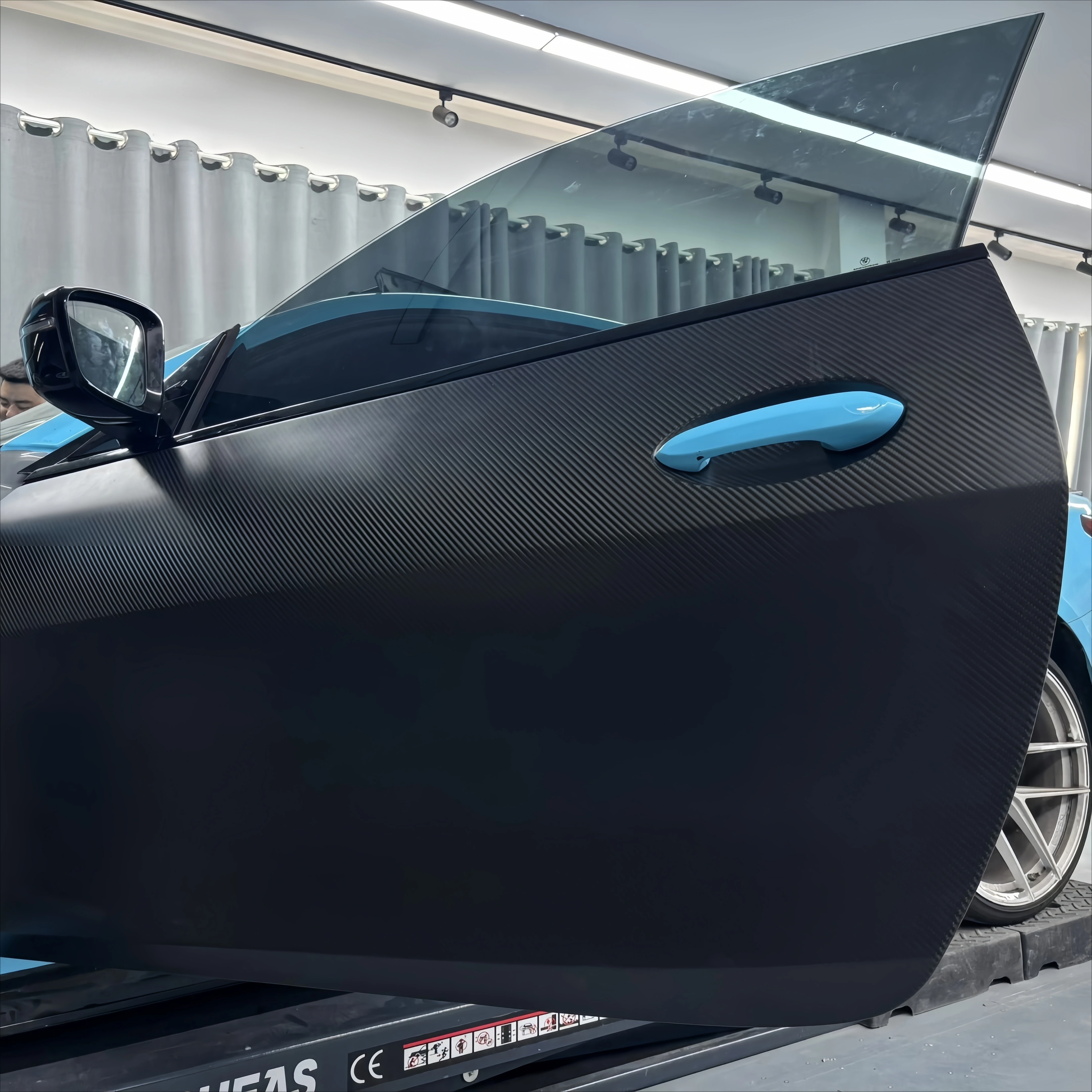 2022 لـ M4 G82 G83 G22 مجموعات هيكل السيارة لوحات أبواب من ألياف الكربون الجافة مشربة مسبقًا