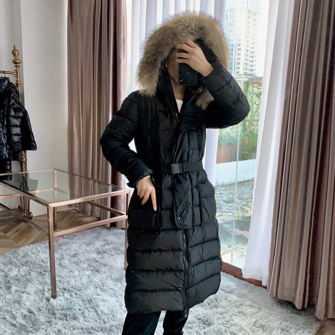 

Winter women's down jackets Hooded long coat Leisure Fill with 90% white goose down and 10% feathers Natural Raccoon Fur