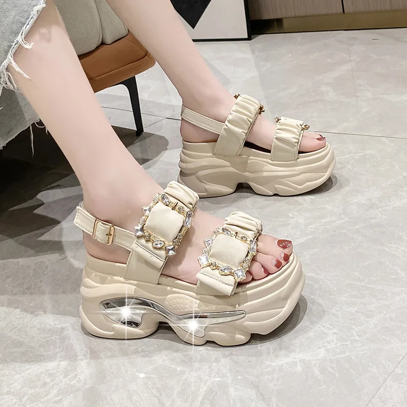 Metal Double Buckle Chunky Sandals Women Summer 2023 Shiny Crystal Platform Sandals Woman Fashion Pleated Thick Bottom Sandalias