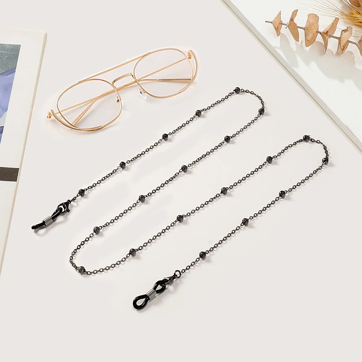 Immagine 4: Catena per Occhiali con Perline Rotonde in Metallo Dorato; Catena Multifunzionale alla Moda per Colletto; Accessorio per Cintura