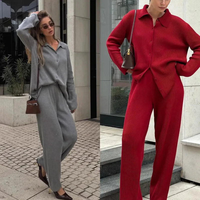 

2025 Осенне-зимний женский вязаный комплект из 2 предметов, пуловер с длинными рукавами и отложным воротником, свитер, топ и широкие брюки, офисная одежда