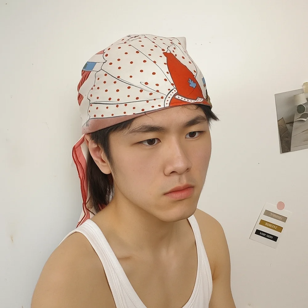 

Стильный дышащий шарф с цветочным принтом, пятнистый шелковый атласный тюрбан для собак и кошек, мягкая изящная квадратная повязка на голову, галстук