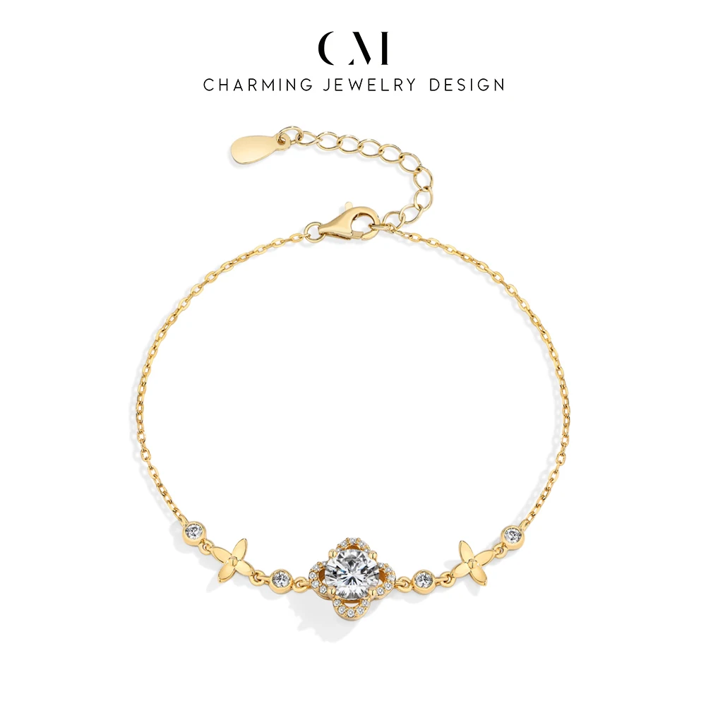 

Изысканный браслет из стерлингового серебра 925 пробы с муассанитом 1 карат и романтическими цветами 2026 года для женщин – идеальный подарок на годовщину, вечеринку или день рождения. Высокая ценность.