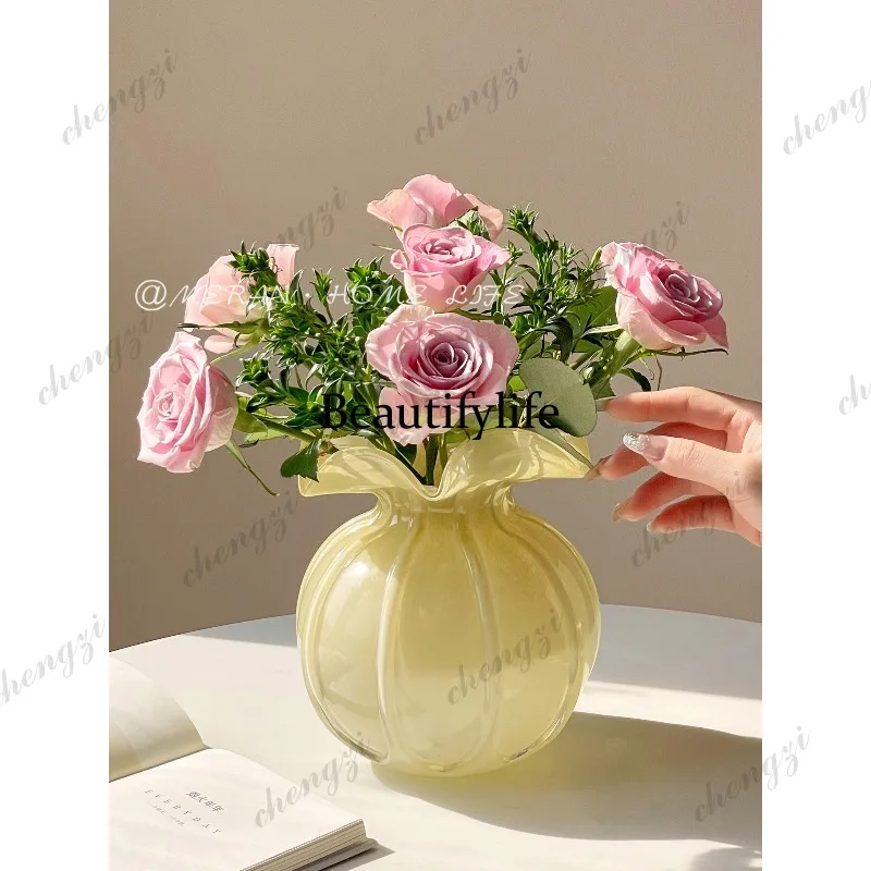 Vintage glass vase, satin texture living room, flower study decorative ornament high sense