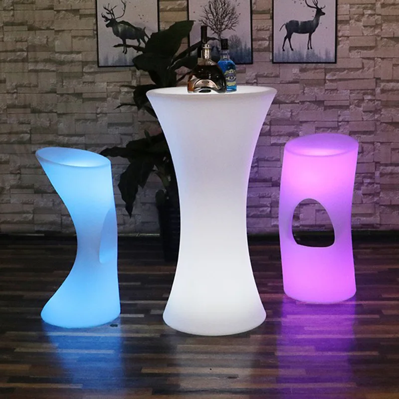 Out Door Use LED illuminated Bar Cocktail Table Rechargeable Bar Plastic Table Lighted Up Coffee Table KTV Disco Party Supply