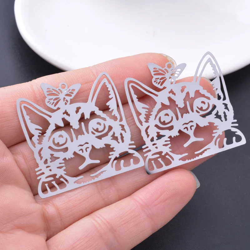 10 Stück Messing Edelstahl Lasergeschnittene Katzen-Anhänger Niedliche Tiere Schwarz Gold Farbe Katzen-Anhänger DIY Schmuck Großhandel Zubehör – Detail 4