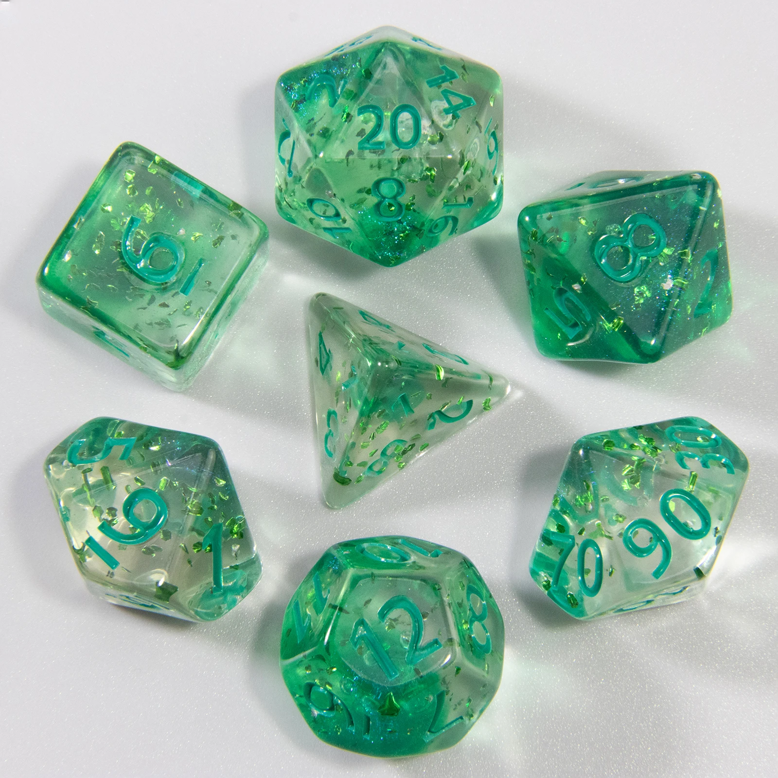 

Набор из 7 шт., зеленые ролевые кости для DND, ролевая игра, удивительные цвета для карточных игр