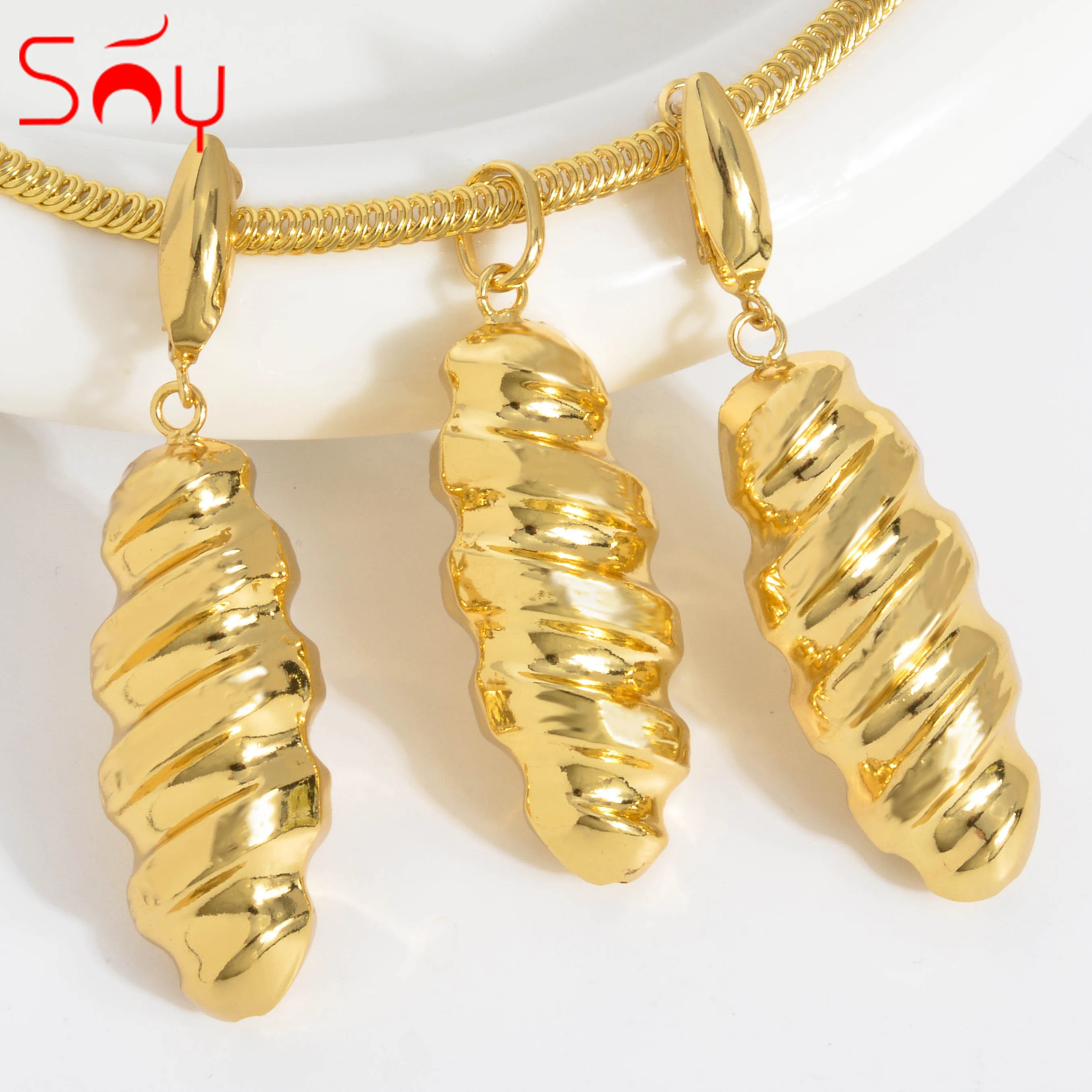 Sunny Jewelry Sets for Women Dubai 18K Gold Plated Earrings Necklace Croissant Pendant Trend Party Wedding Lover Wife Girl Gift