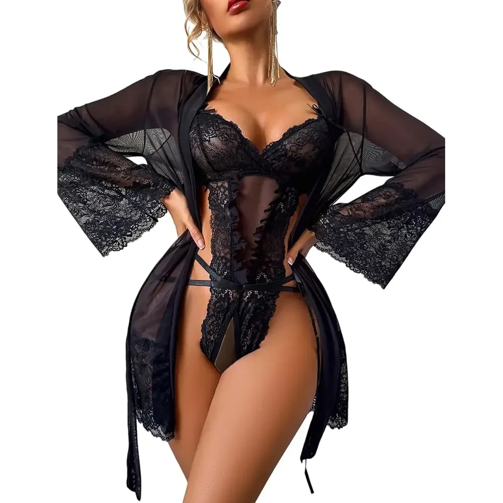 

Сексуальный комплект женского белья из 2 предметов: кружевное боди с пеньюаром и сетчатая ночная сорочка