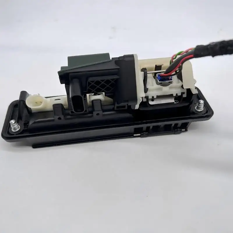 M76E Kofferraum-Entriegelungsgriffschalter mit Kabelbaum für S500 S600 Heckklappenreparatur – Detail 2