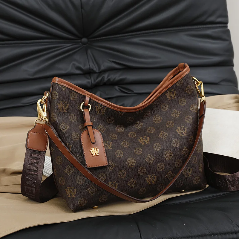 Classic Retro Printed Large Capacity Tote Bag For Women Designer Crossbody Handbag Women's Commuter Shoulder Bag PU Material