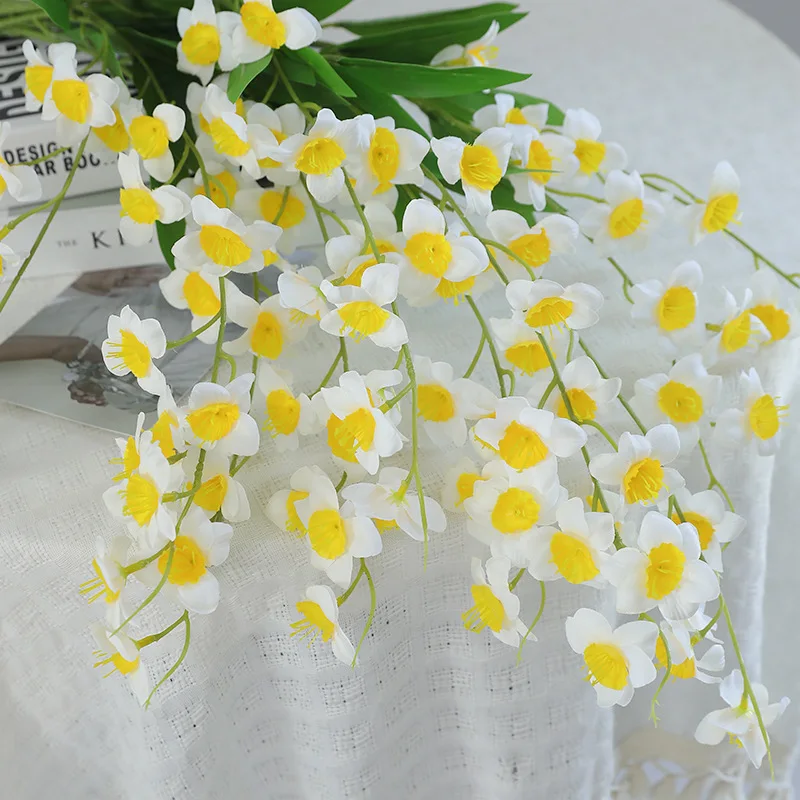 10 Stück Künstliche Narzissen-Seidenblumen Hochzeitsstrauß Kunstblumen Heimdekoration Tanzende Orchideen Party Tisch Blumenarrangement – Detail 9