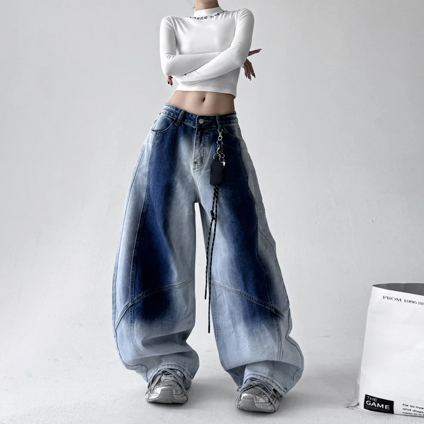 Damskie jeansy z szerokimi nogawkami 2025 jesień retro gradientowe sprane jeansy damskie z zakrzywionymi szerokimi nogawkami luźne, swobodne, uniwersalne spodnie