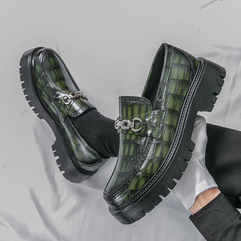 

Business Men Loafers Men Casual Thick-soled Anti-slip Wear-resistant Leather Shoes Social Travel Shoes in Sizes 38-46 Men Shoes