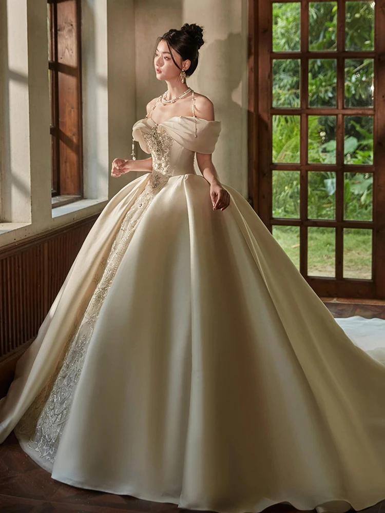 Zijde Satijn Bruiloft Dr One schouder Zwaar Borduren Princ Sle Lange Trein Bruidsjurk Koreaanse Sle voor jonge bruiden