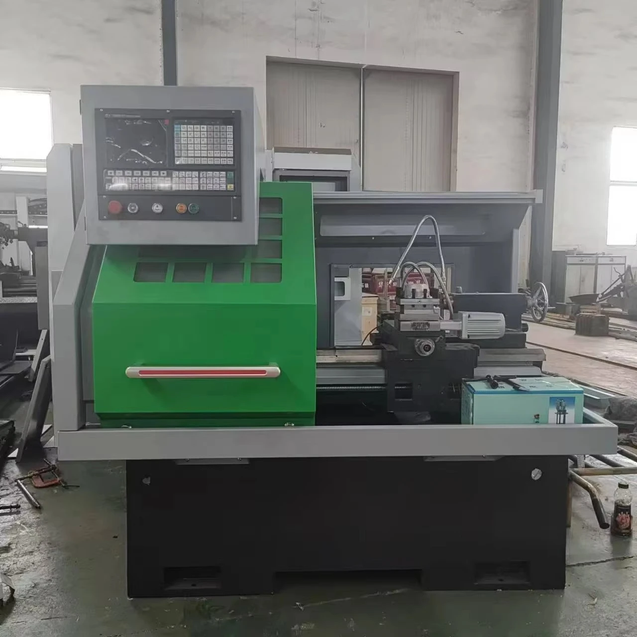 CK6130 Small Instrument CNC Lathe Machine Four-Position Electric Tool Rest Manual Tailstock New Condition GSK CNC Control System