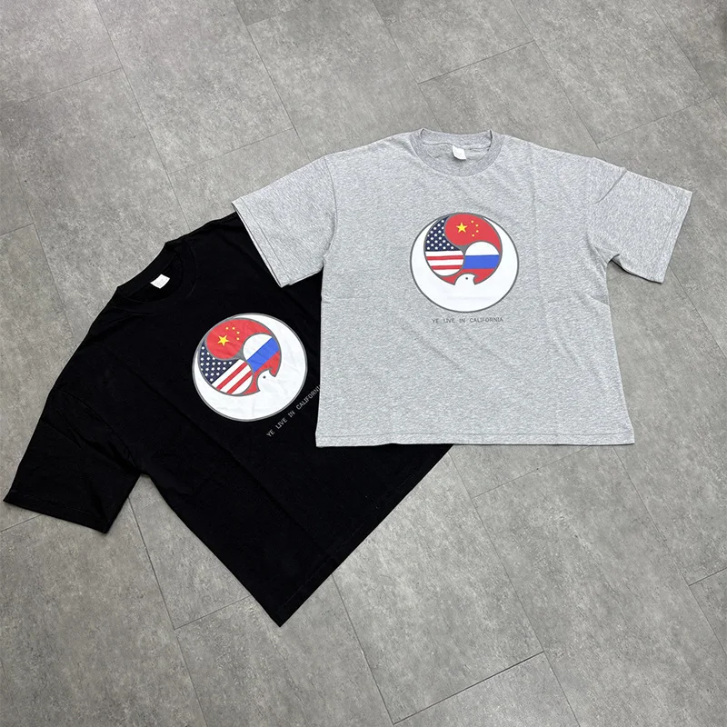 Men Women Hip Hop Flag Print Kanye West Vultures LIVE T-Shirt Best Quality Cotton Oversized BULLY T Shirt Black Gray Top Tee
