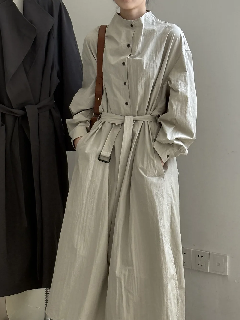 

SuperAen korean Style Retro Solid Color 2025 Autumn New Loose Belt Waist Long Dress Pullover Trench Coats