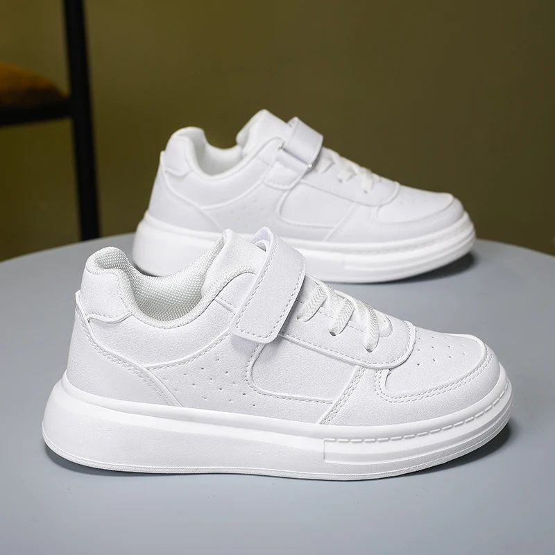 Weiße Leder-Kinderschulschuhe, lässige modische Turnschuhe für Jungen und Mädchen, weicher Boden, rutschfeste Outdoor-Sporttrainer – Detail 3