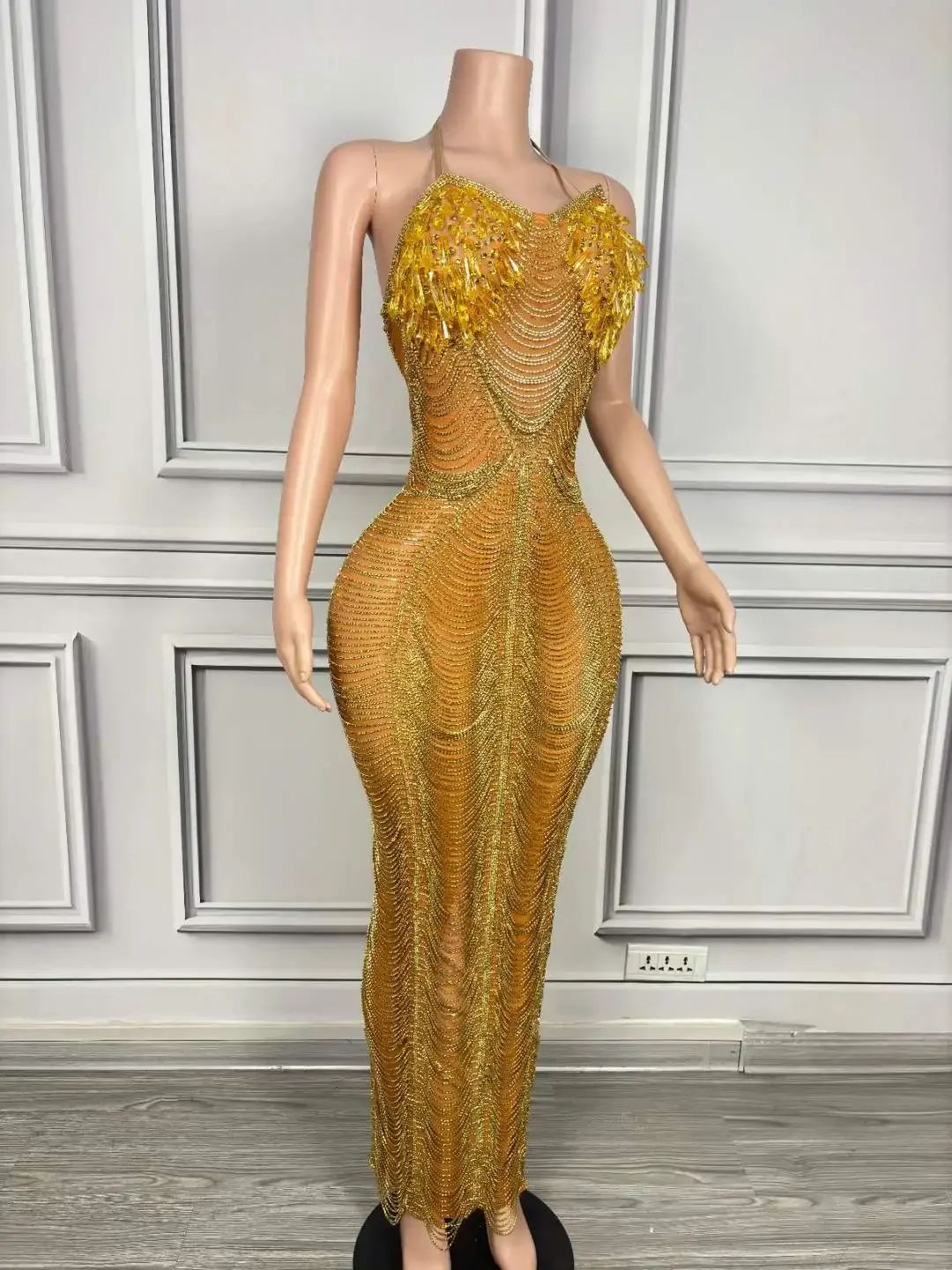 

Women Gold Sparkly Rhinestone Drill Chain Long Dress Goddess Senior Photoshoot Props