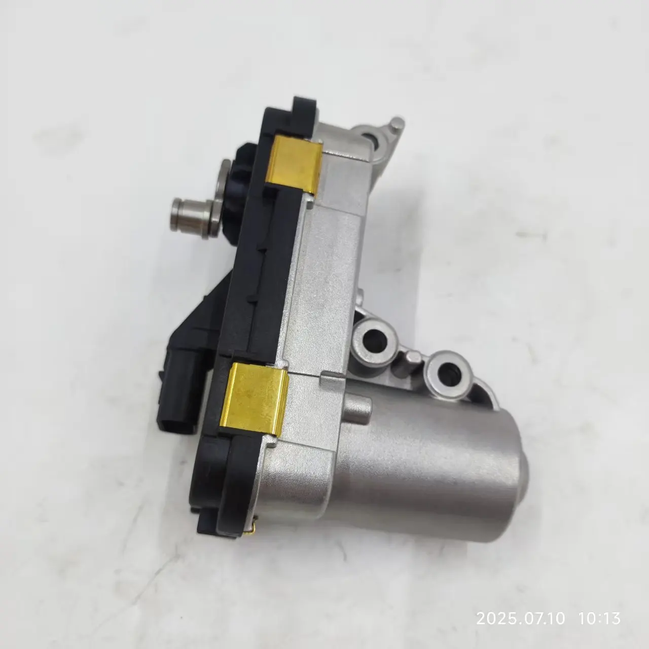 Auto parts CS75 booster actuator solenoid valve 5900 210 7300