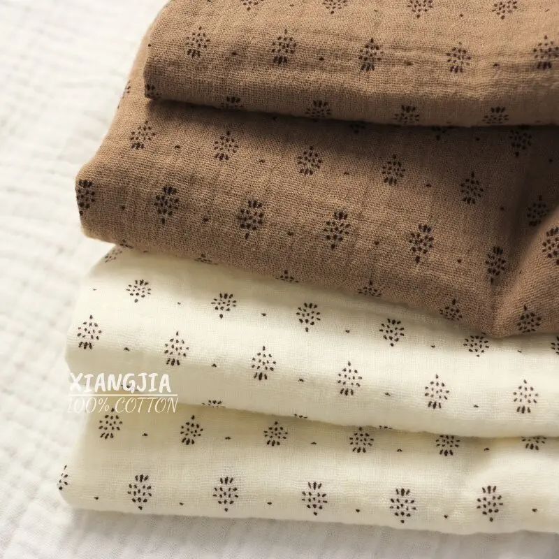 

[Japanese-style Retro Flower Cluster Point] Maternal and Infant Grade Class A Bib, Saliva Towel, Hair Band Pajamas