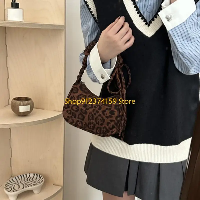 G5AE Women Bag Autumn Winter Shoulder Bag Retro Armpit Bag Top Handle Handbag Commuting Bag Leopards Print Underarm Bag