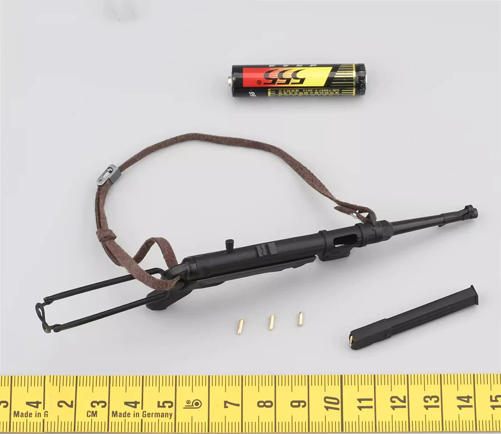 ألعاب Man wi Series soldy صغيرة ، موديل MP40 مع حقائب حبال ، إكسسوارات سيجار لمكون 12 "، مشهد D80172 ،