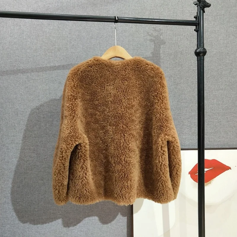 2025 Autumn/Winter New Casual Loose Round Neck Lamb Fur Coat Pure Wool Fur Warm Women Jacket JT509