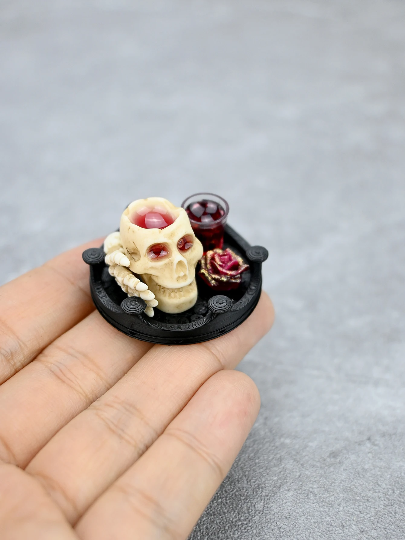 A Miniature Skeleton Scene Decoration, Suitable for Halloween and Easter Party Settings, 1/6, 1/12 Dollhouse, Photography Props, Micro-Landscape Decorations, Miniatures, Small Gifts, Giveaways, Home Decor Figurines