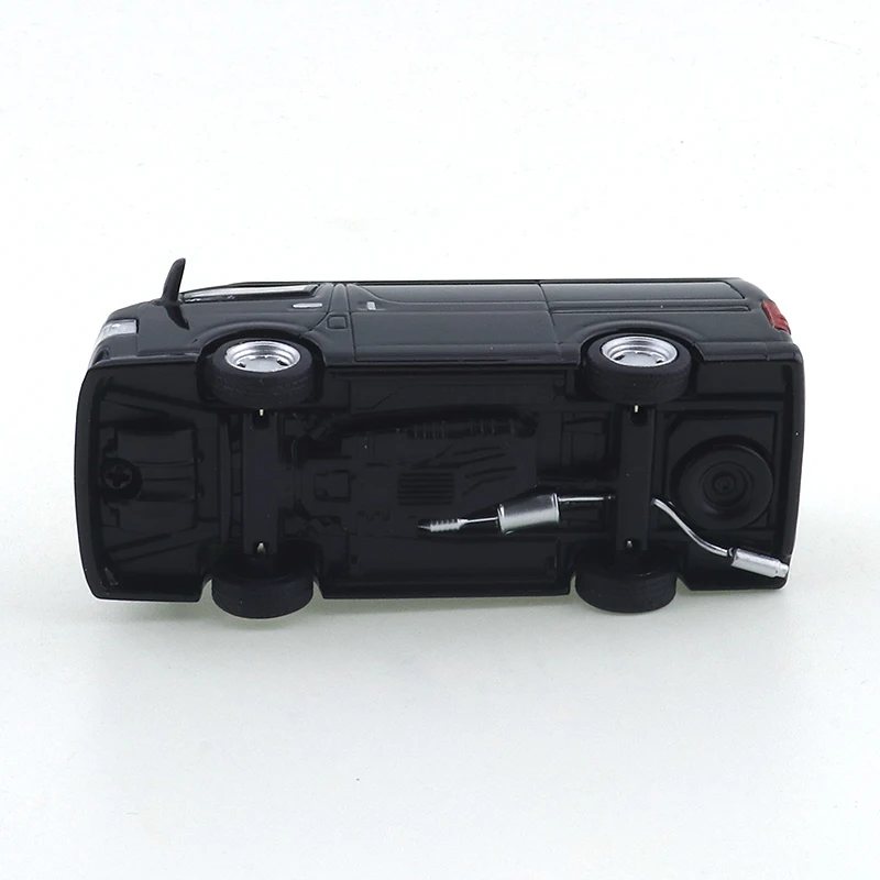 MASDI 1/64 TOYOTA HIACE 2010 Auto Legering Speelgoed Motorvoertuig Diecast Metaal Model voor Kinderen