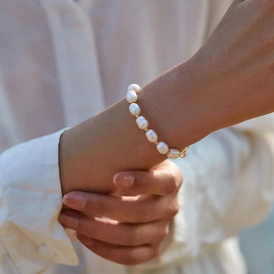 Edelstahl-Modearmband mit Süßwasserperlen für Damen, Naturperlen mit Gliederkette, Armreif, Charm-Schmuck