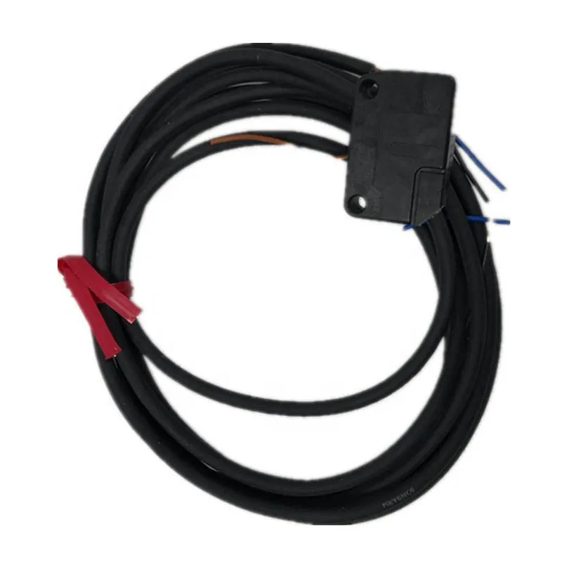 

FU-65X Fiber Optic Sensor New Packaging And Accessories Are Complete