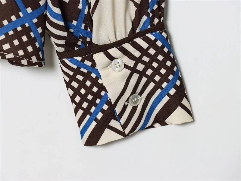 Женская рубашка, осень 2021, новый стиль, клетчатая рубашка с длинными рукавами и полувысоким воротником, свободный пуловер, рубашка, повседневная, универсальная, модная