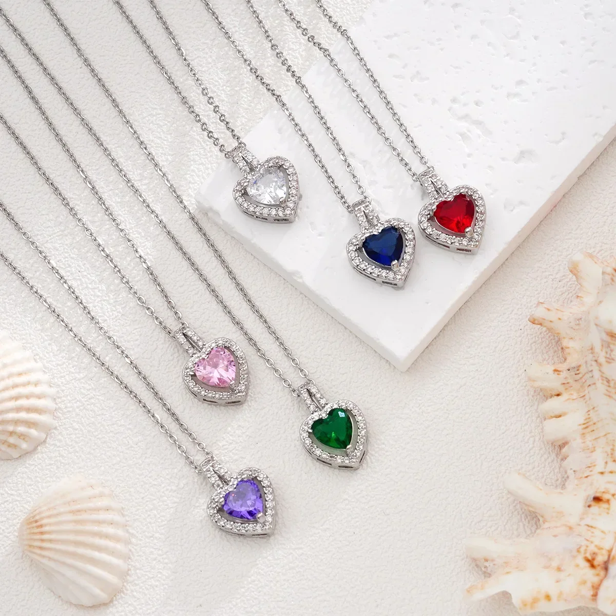 Romantic Zircon Heart Pendant Necklaces for Women Classic Charm Silver Color Stainless Steel Chain Jewelry Accessories Gifts