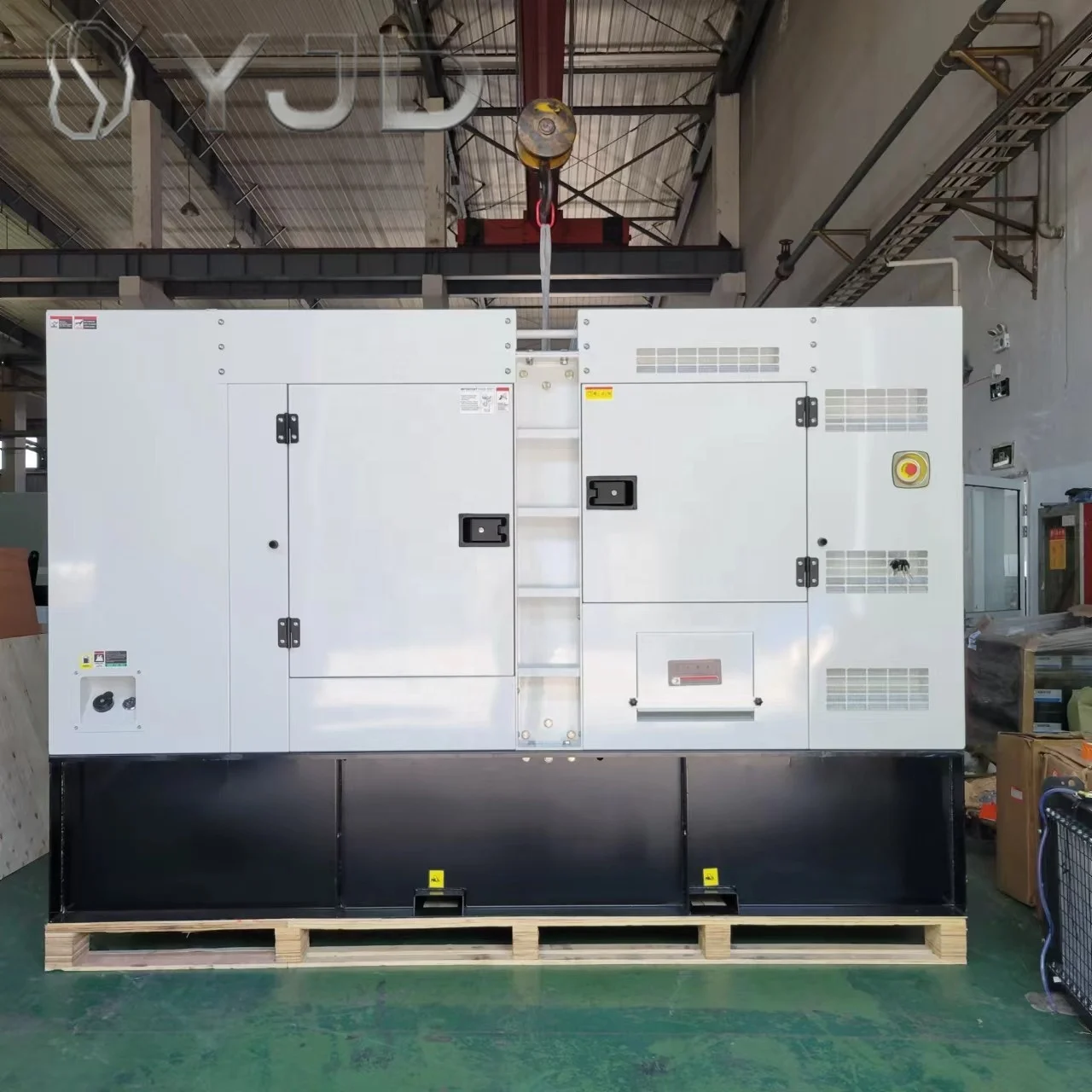 Super Silent 200kw 250kva diesel Generator with  Cumins Engine 6LTAA8.9-G2