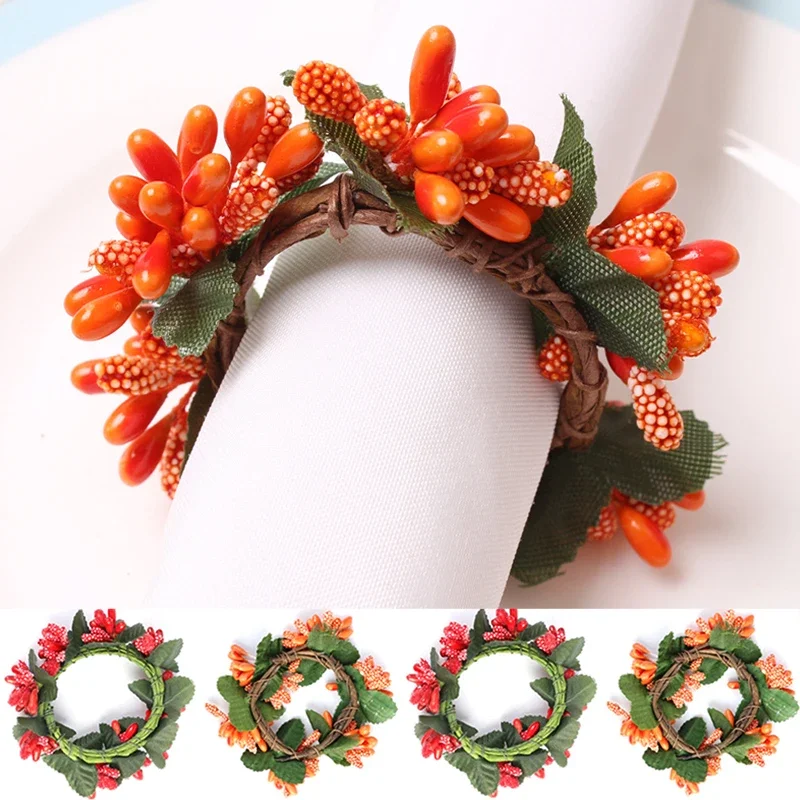 Christmas Napkin Rings Red Berries Wreath Napkin Buckles Tableware Holder Rings for Wedding Banquet Christmas Dinner Decoration