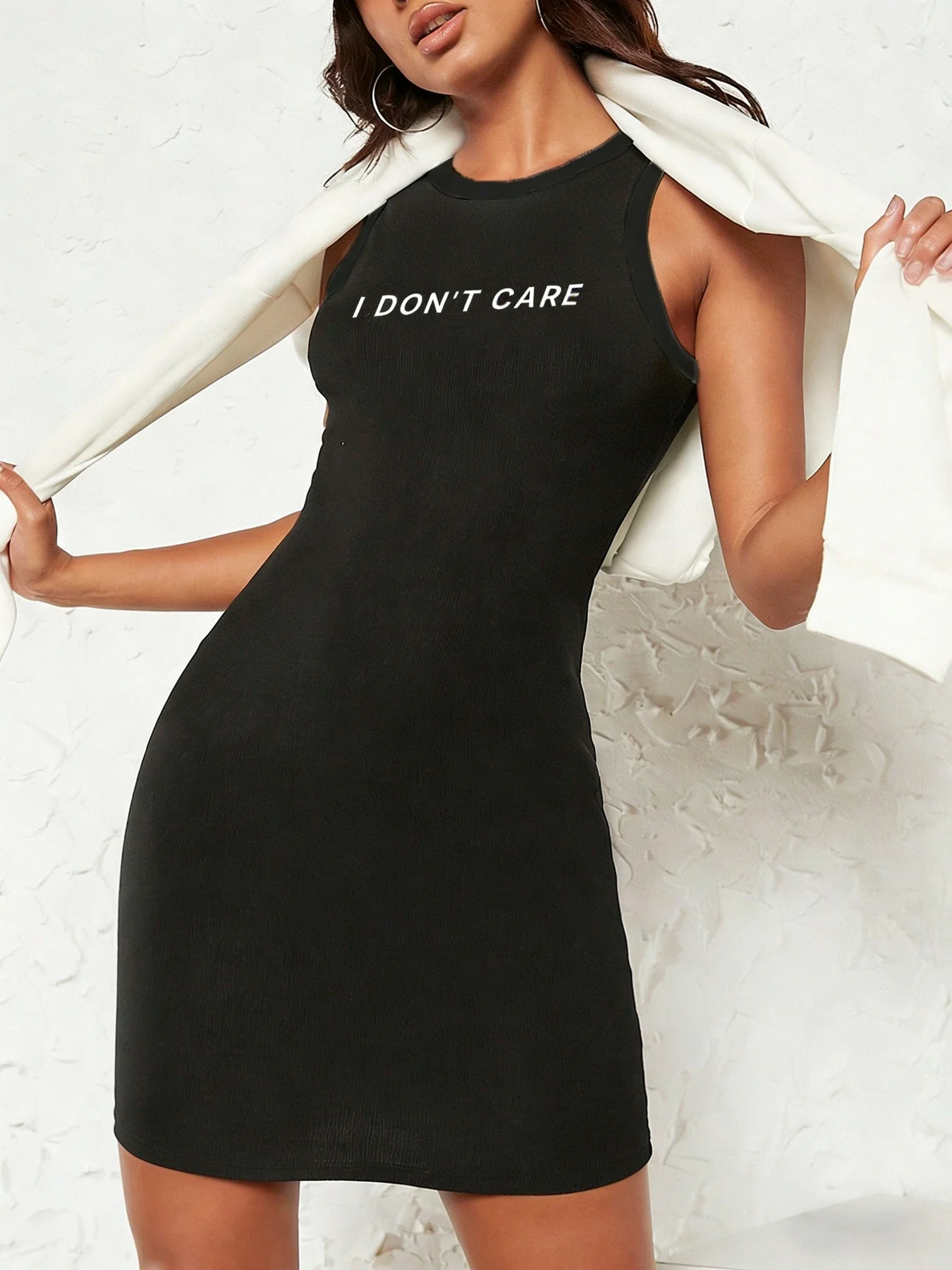 2026 Casual and Elegant Women's Letter Printed Solid Color Round Neck Comfortable Sleeveless Dress Mid Length Skirt