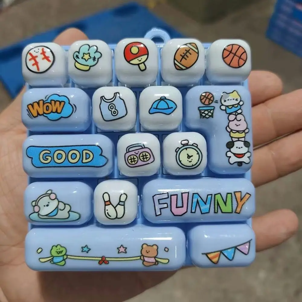 17-Key Decompression Button Cute Design Simulation Keyboard Mini Keyboard Pendant Transparent Dual-Tone Keyboard Keychain