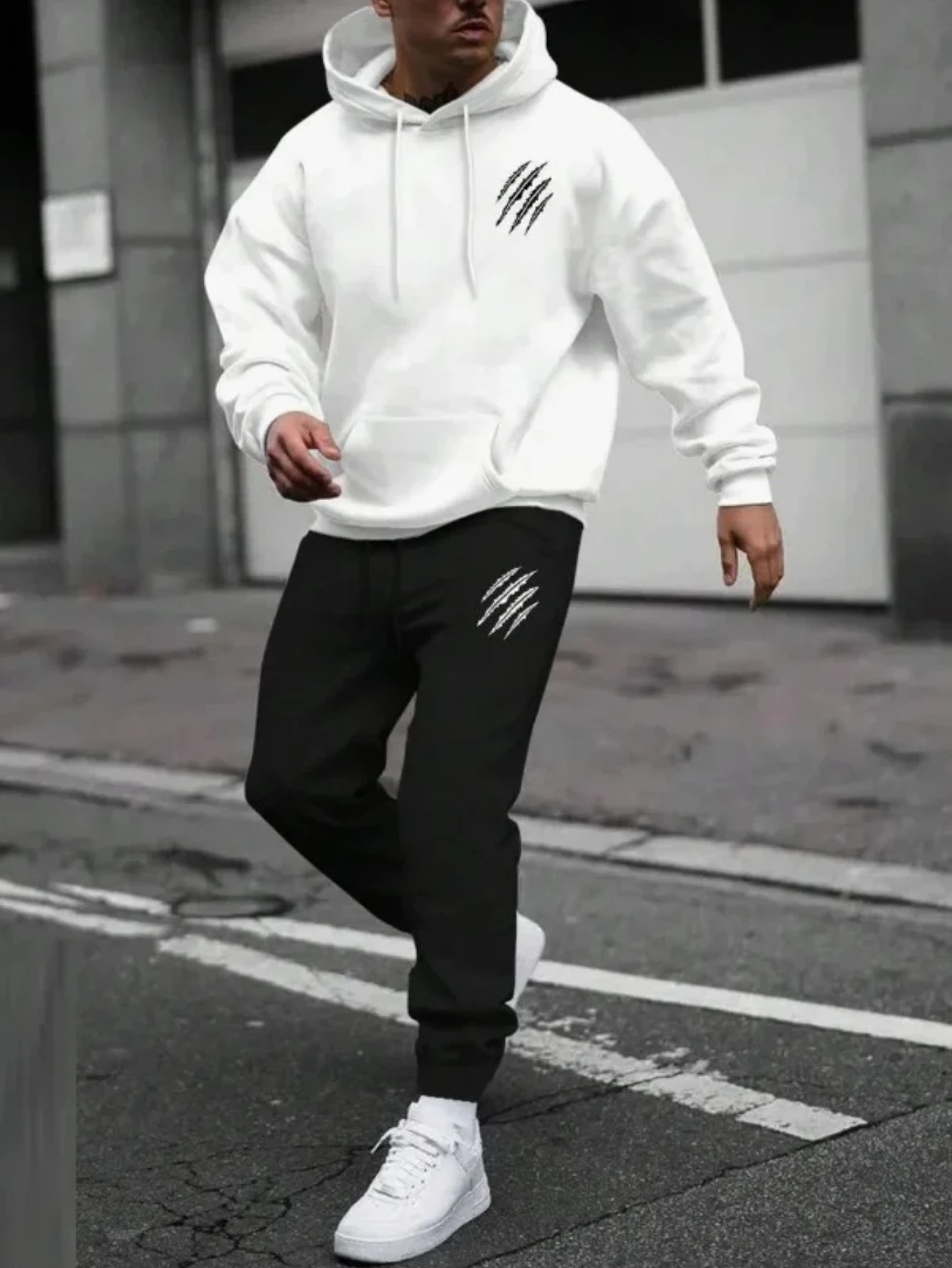 

Men's and Women's Printed Hooded Sweatshirts and Pants Printed Sportswear Autumn and Winter Casual Fashion Men's Sets